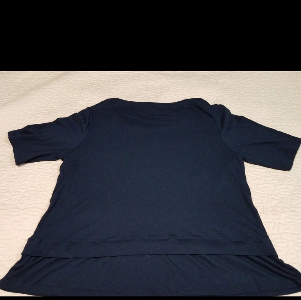 Banana Republic T shirt size L - Picture 3 of 3